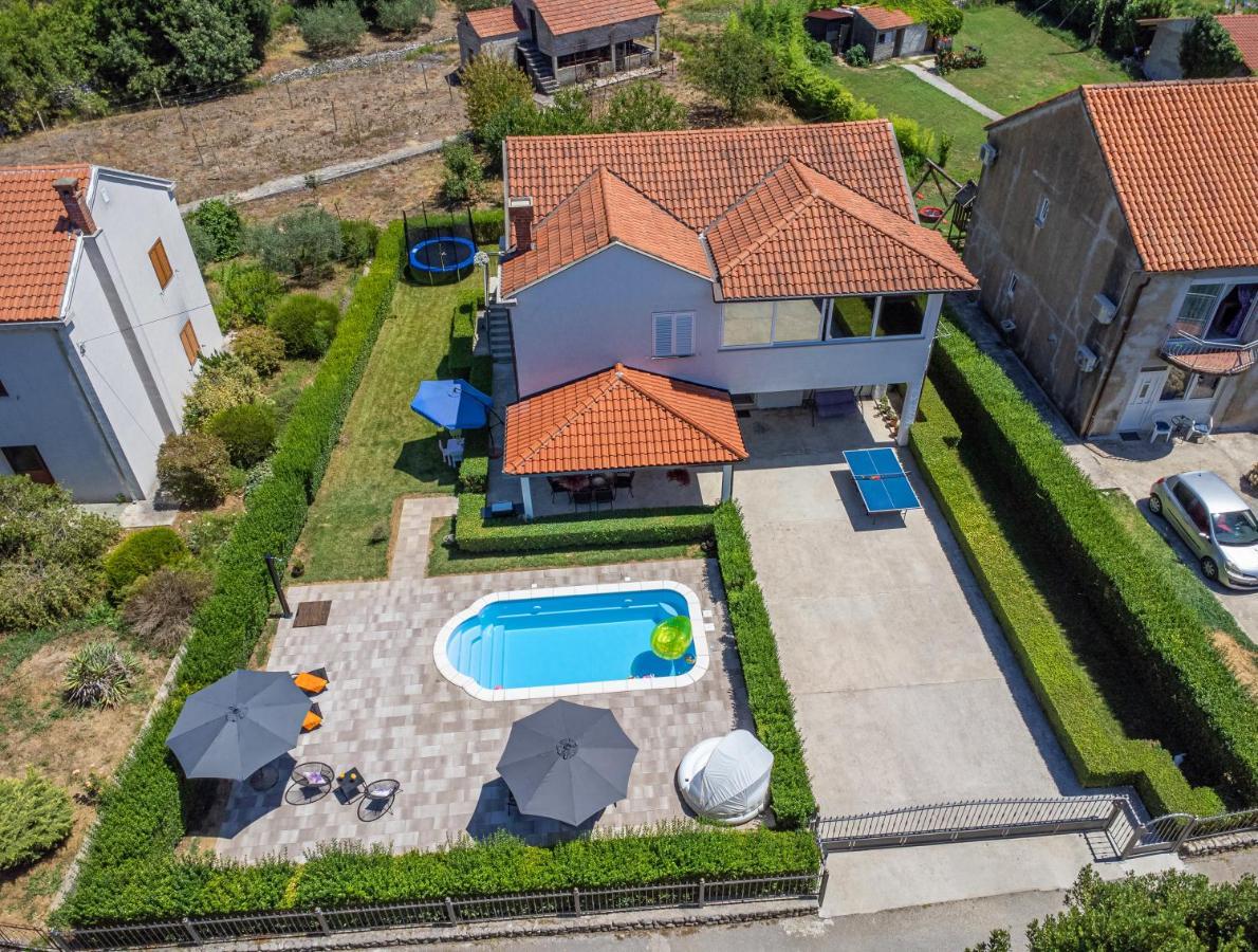 Green Paradise With Swimming Pool Gruda Dış mekan fotoğraf